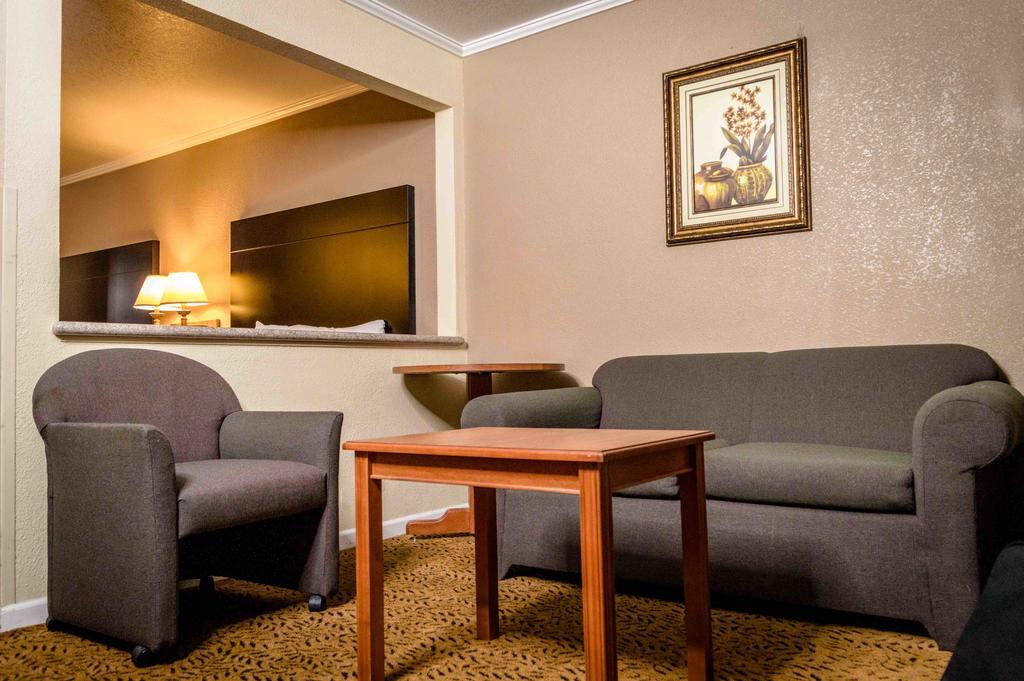 Executive Inn & Suites Сакраменто Экстерьер фото
