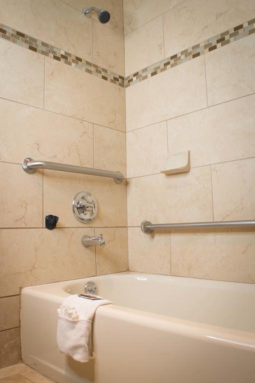 Executive Inn & Suites Сакраменто Экстерьер фото