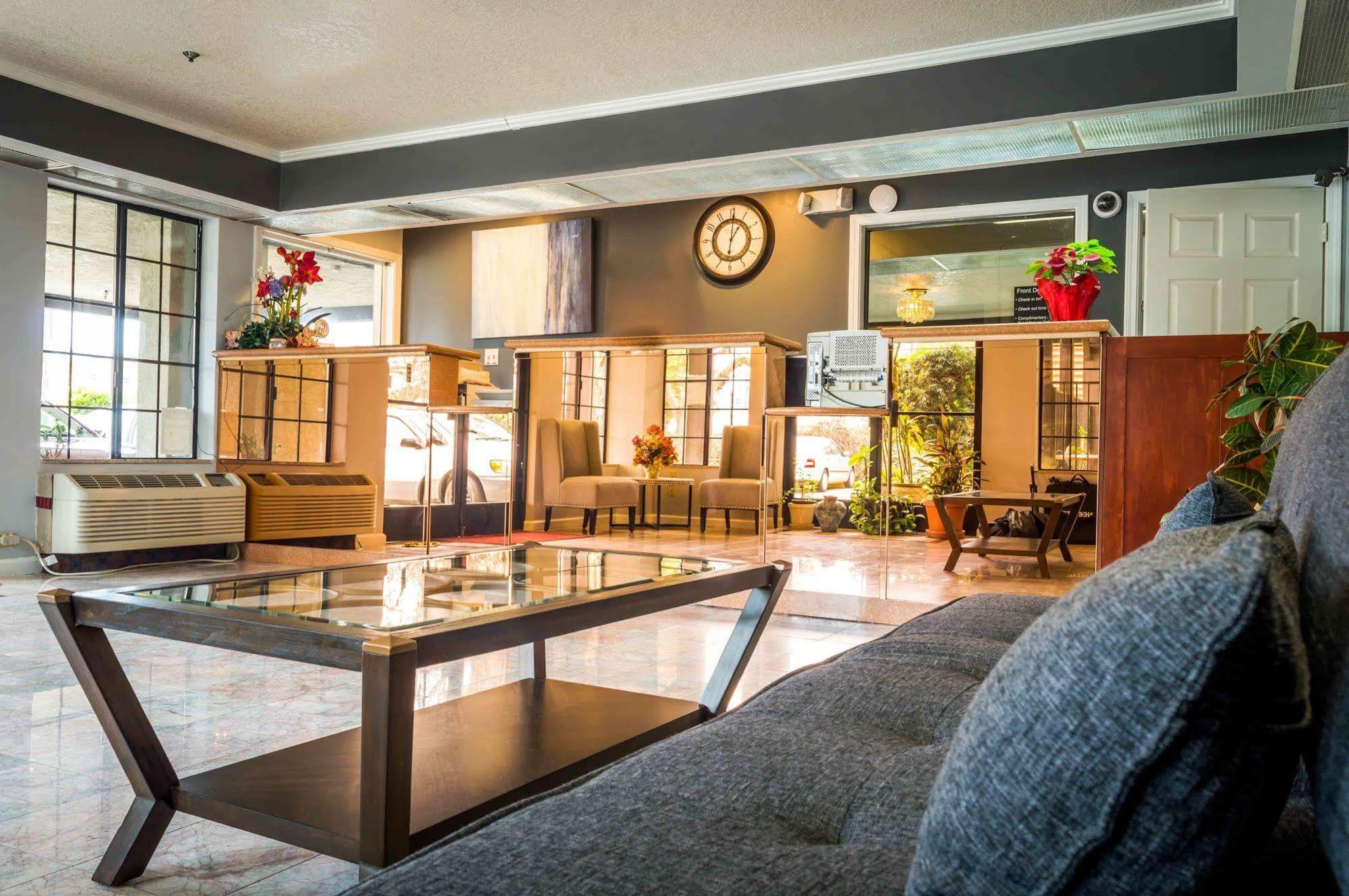 Executive Inn & Suites Сакраменто Экстерьер фото